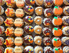 One Dozen Assorted Thanksgiving Cupcakes!